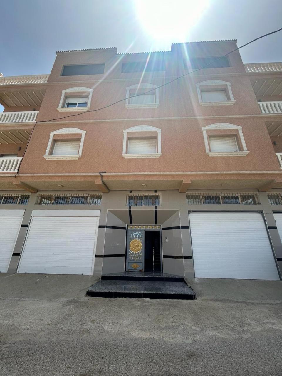 Appartement A Houma, Proche Port Tanger Med Dalia Ngoại thất bức ảnh
